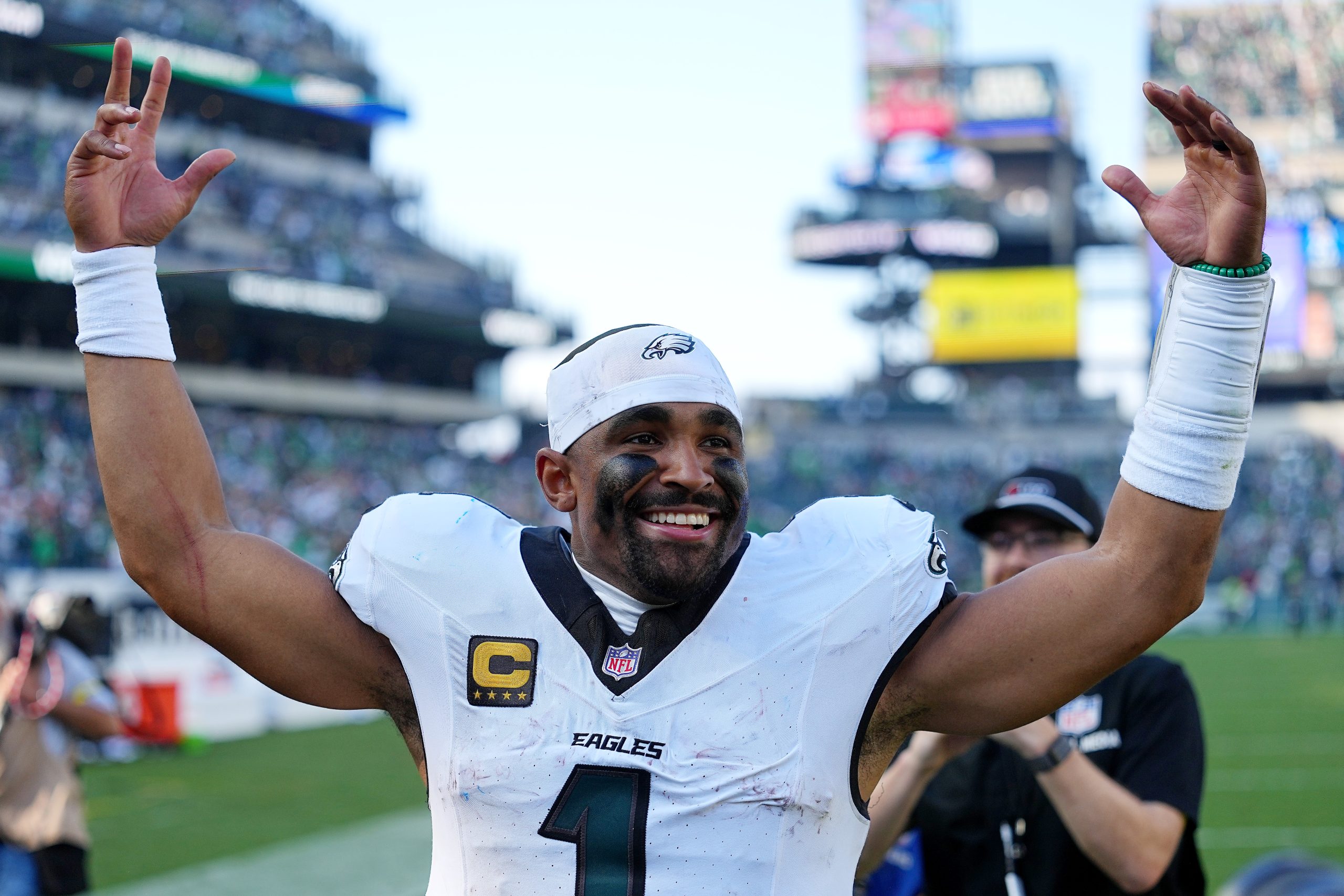 Best Sports Betting Apps for NFL Week 4 Matchups and Player Props