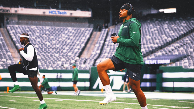 2025 NFL Week 8 Buzz: Darren Waller to IR; Jets QB Change Coming?