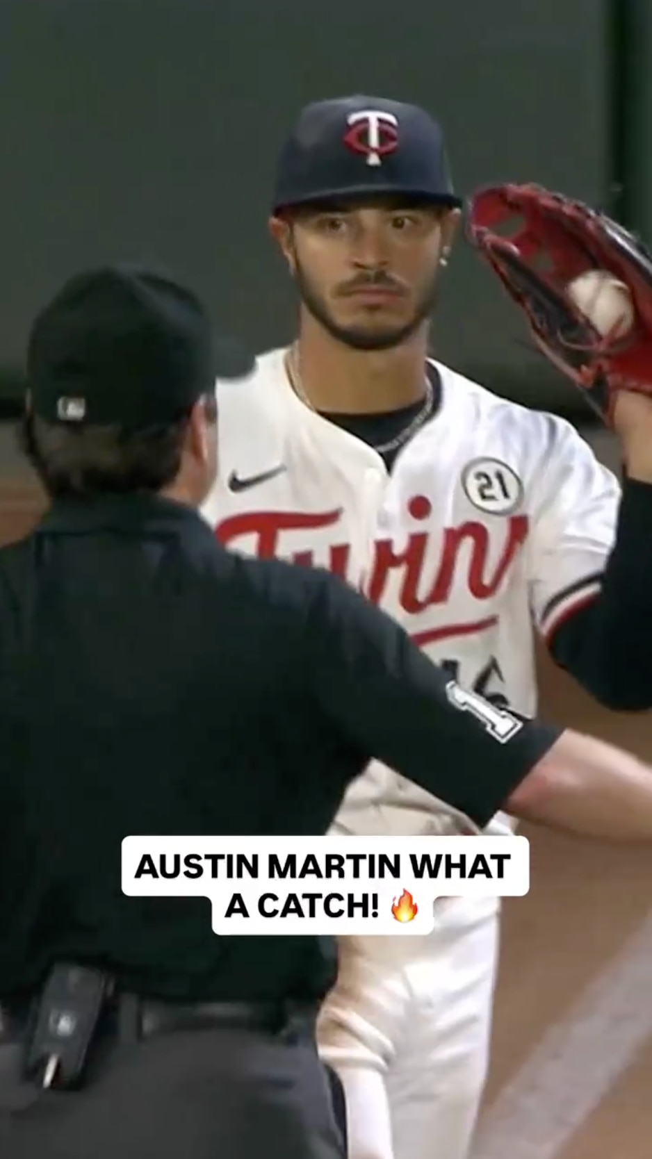 Inning over, thanks to Austin Martin 🧤🙅‍♂️⚾